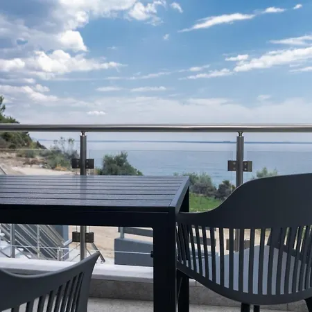 Mg & 4* PalaiónTsiflíkion