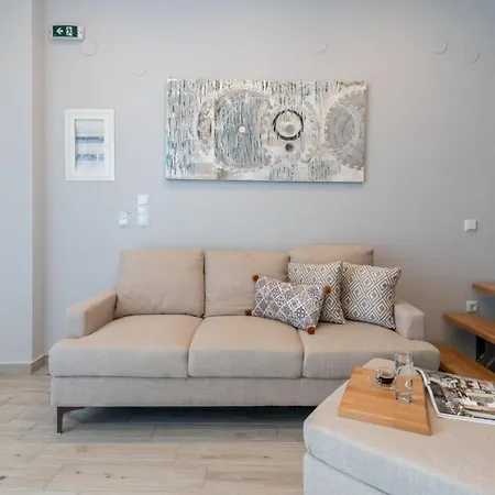 Mg & 아파트호텔 PalaiónTsiflíkion