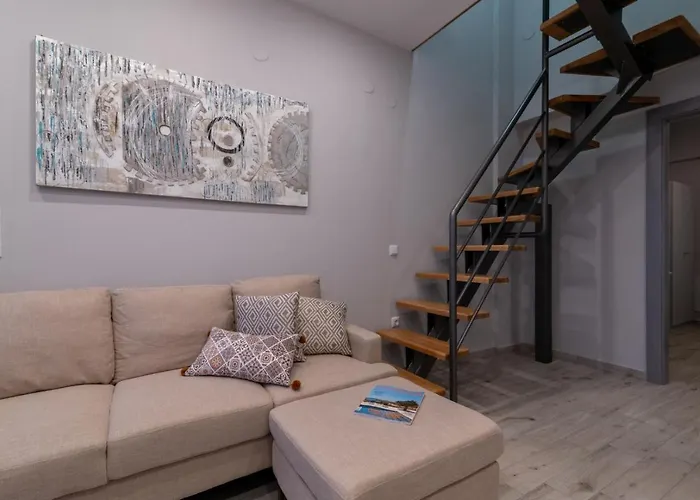 Mg & 4* PalaiónTsiflíkion