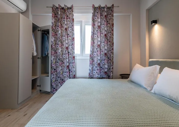 Mg & PalaiónTsiflíkion